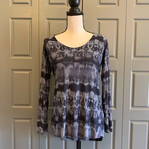 Viereck Slinky Long Sleeve Tee